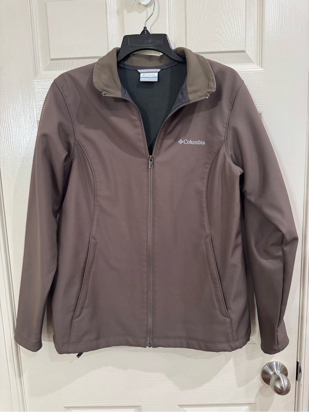 Columbia Brown Women's Softshell Utility Jacket